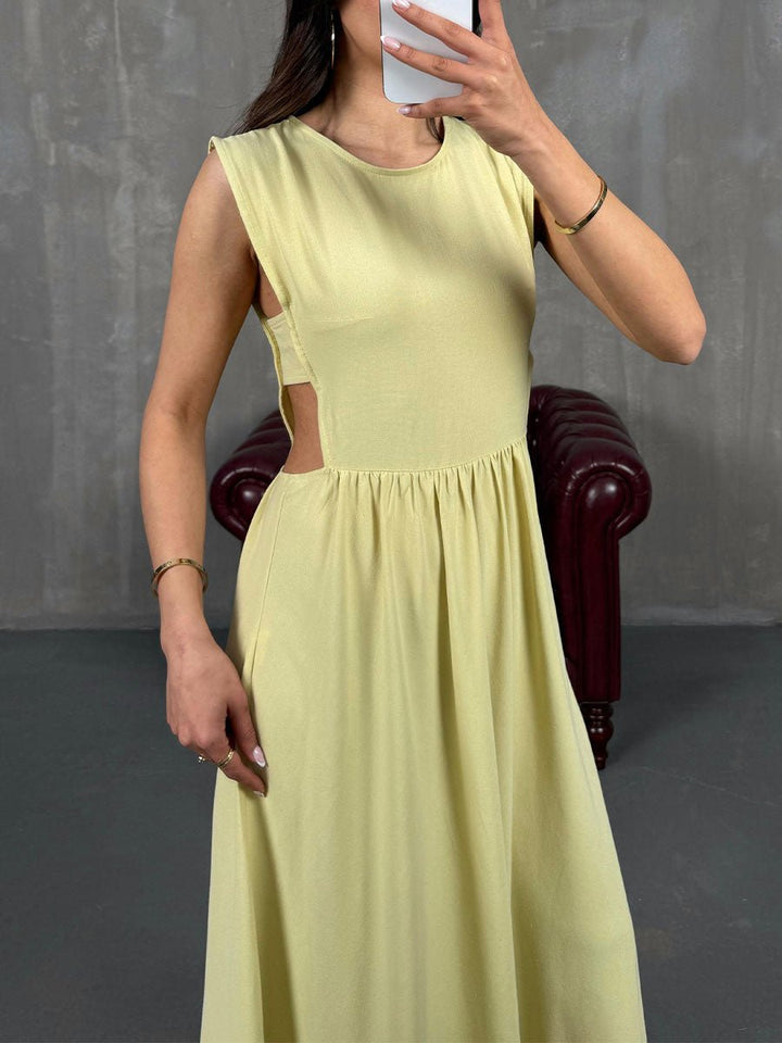 Delina | Cut-Out Maxi Dress