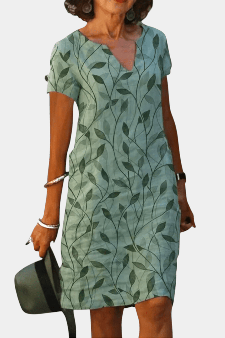 Elowen | Casual Print V-Neck Shift Dress